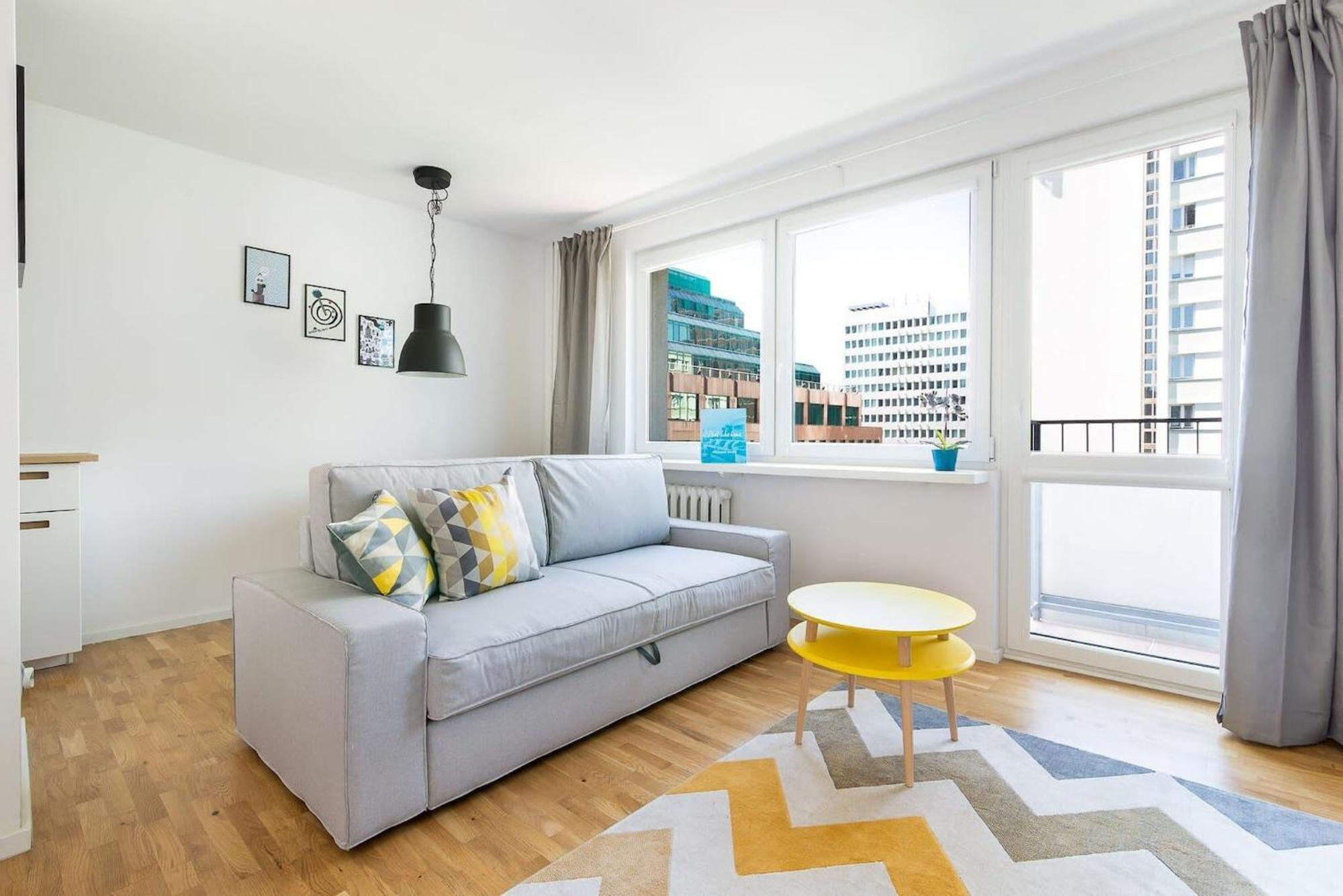 Appartement Przytulne Studio Dla 2 Osob W Centrum Warszawy By Rent Like *